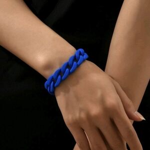 Chunky Chained Bracelet